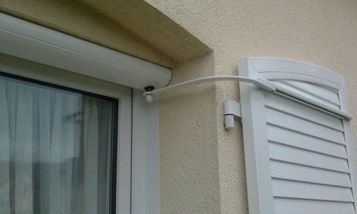 Motorisez vos volets à battant pour plus de confort !