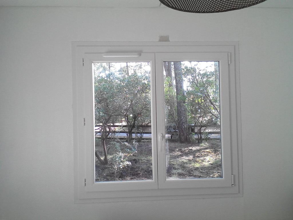 Fenêtre PVC 2/5