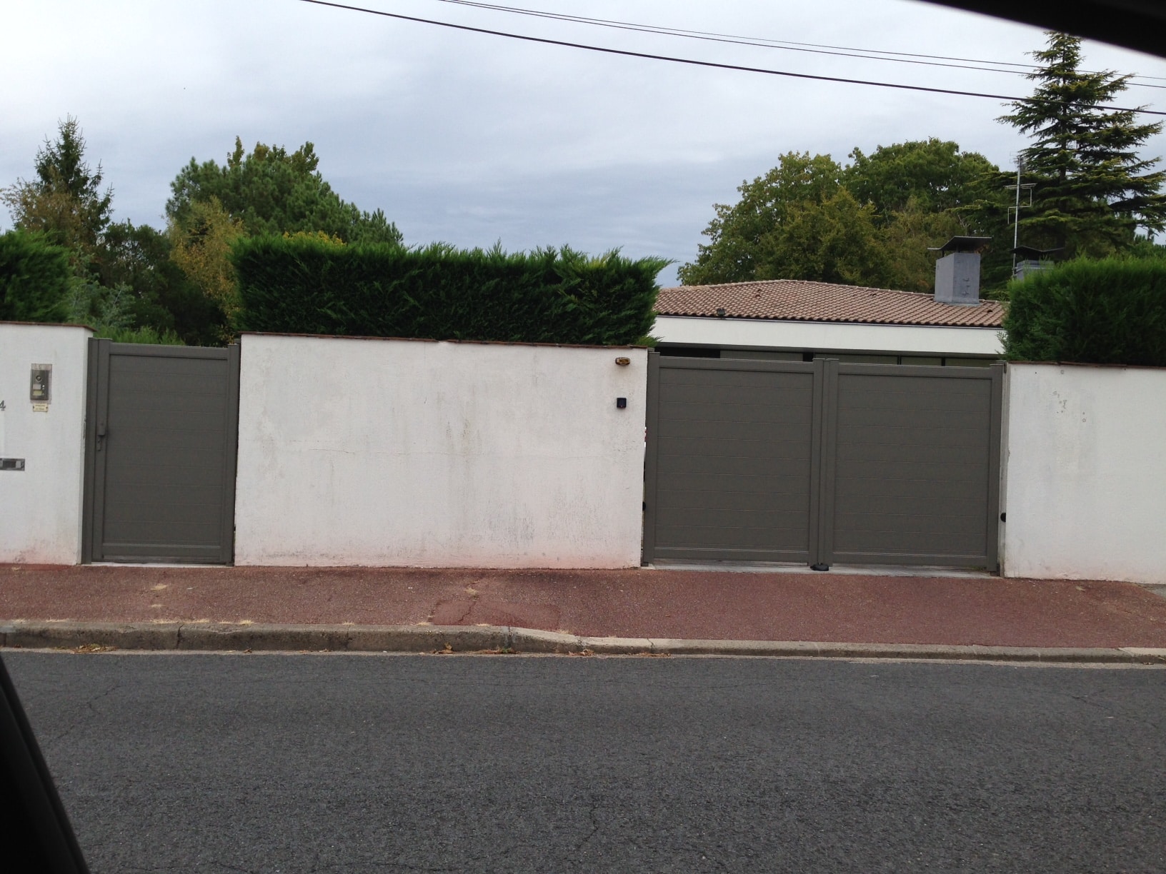 Portail et portillon en aluminium