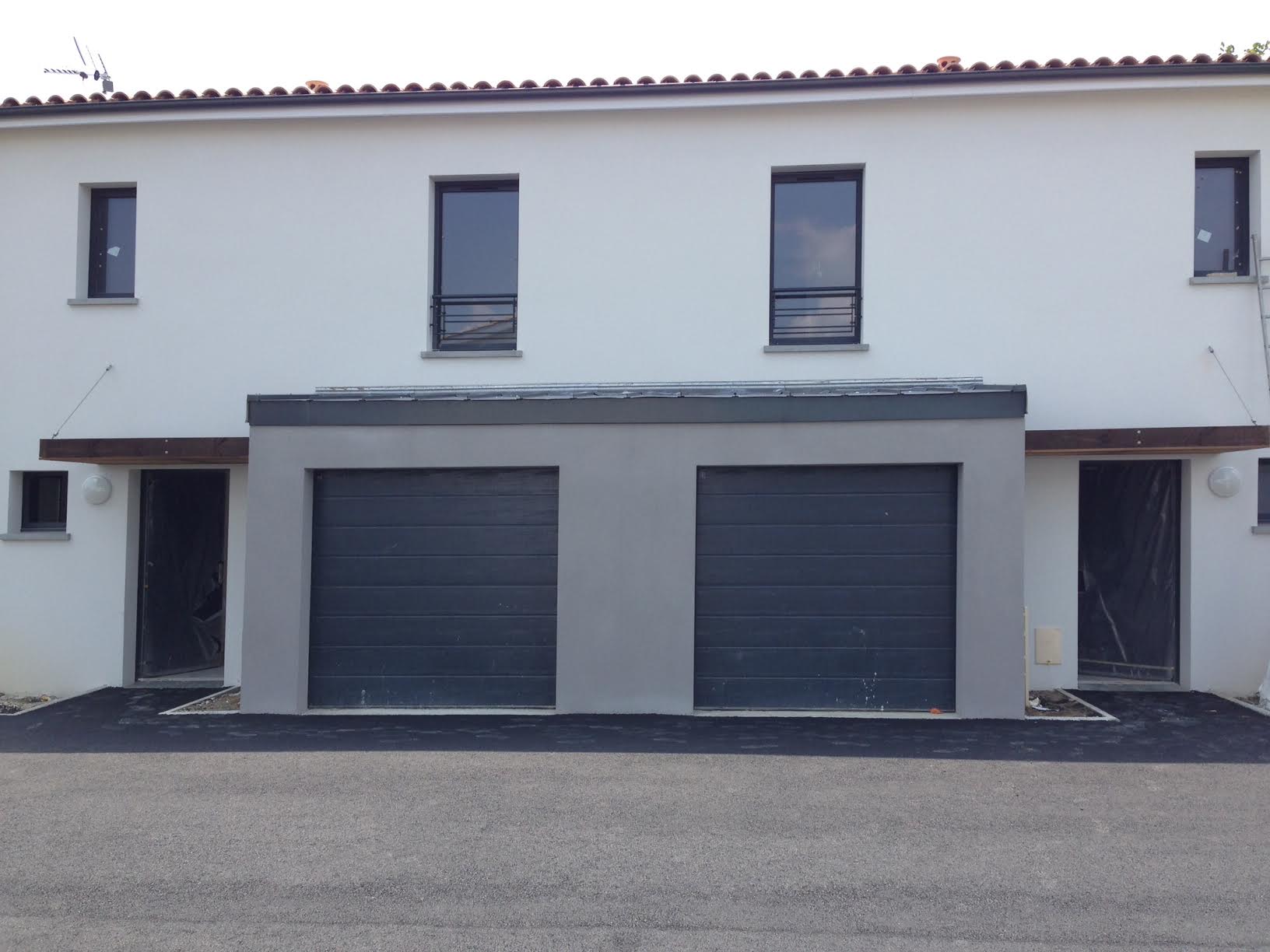 Porte de garage sectionnelle en Gironde