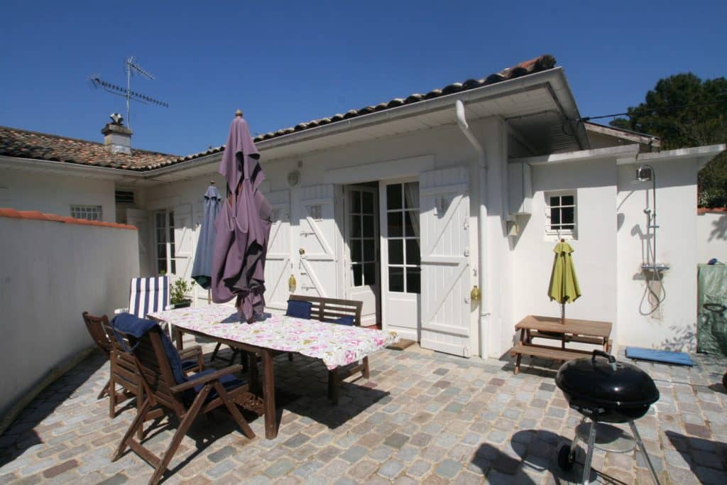 Porte en PVC sur Bordeaux